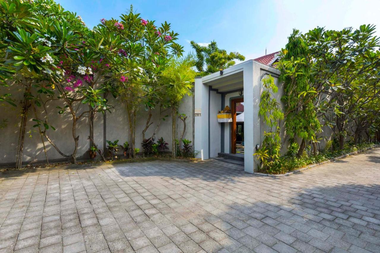 Villa Kibbi เซมินยัค ภายนอก รูปภาพ