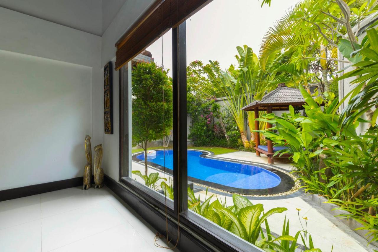 Villa Kibbi เซมินยัค ภายนอก รูปภาพ