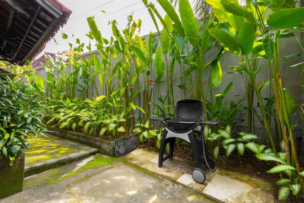 Villa Kibbi เซมินยัค ภายนอก รูปภาพ