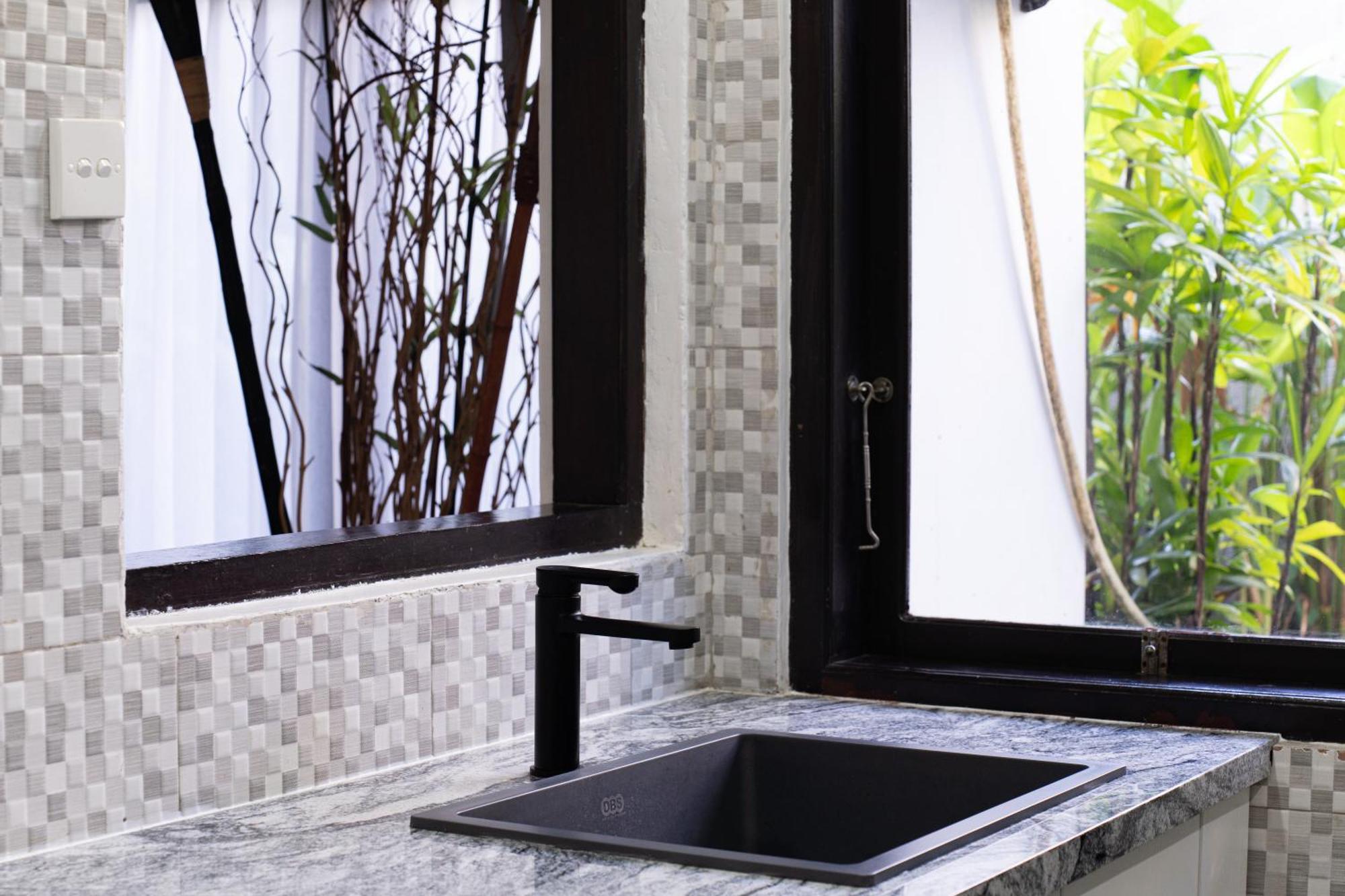 Villa Kibbi เซมินยัค ภายนอก รูปภาพ